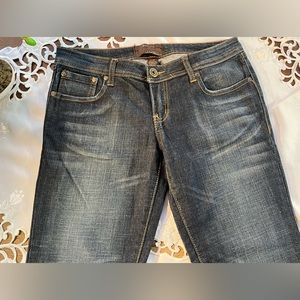 Urban Behavior blue jeans- boot cut. Perfect condition never fit me. Size 28